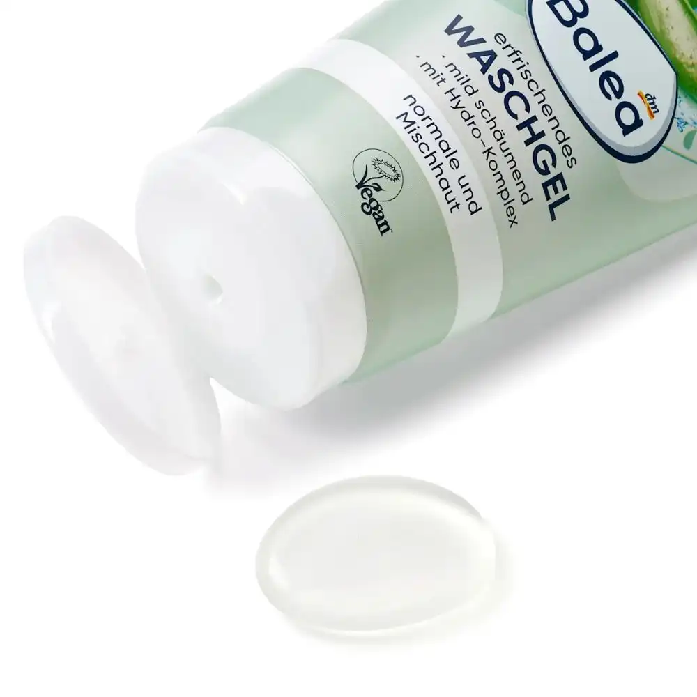 texture-Gel-lavant-rafraîchissant-Balea Balea Nettoyant visage rafraîchissant, 150 ml – Image 2